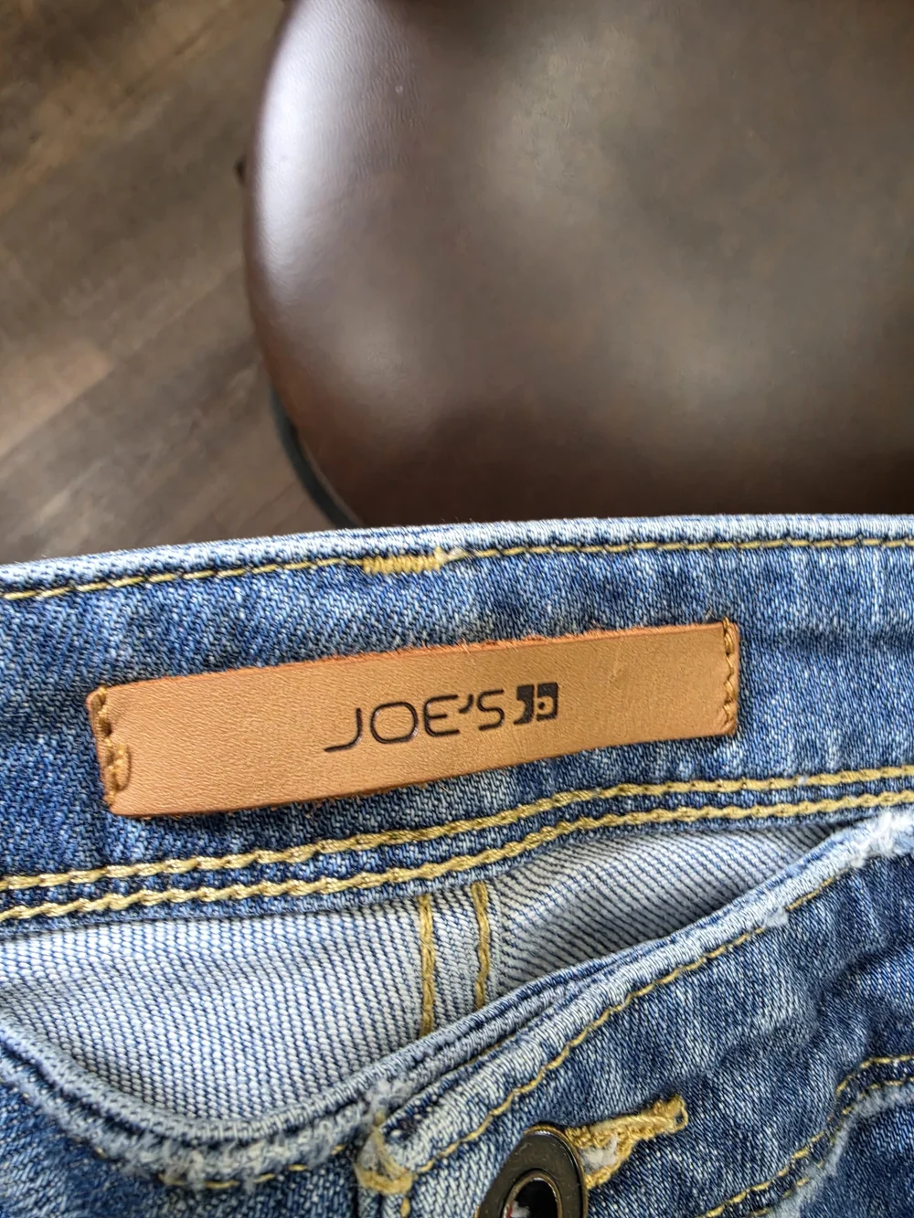 Women’s JOES'J EANS Light Blue Distressed Straight Jeans - Picture 2 of 5
